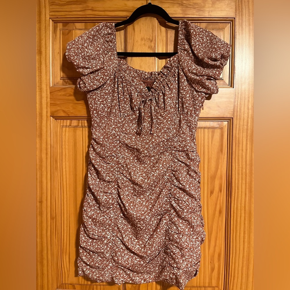 Pink Floral Print Mini Dress. Size Medium. Only worn ONCE. Perfect condition.